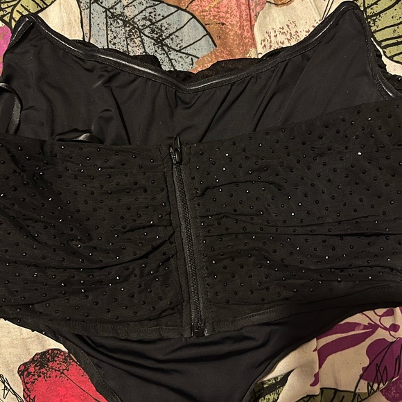 Akira black rhinestone corset - Picture 6 of 7